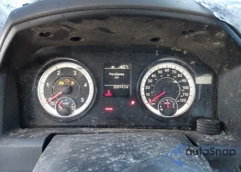 2018 Ram 2500 Tradesman 4X4 6'4 Box from USA, damaged, VIN 3C6UR5CL8JG106940